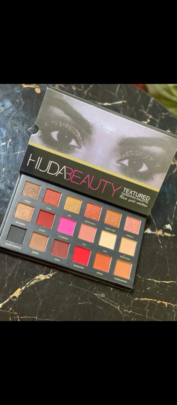 Huda Beauty Kit (Eyeshadow) Rose Gold Palette